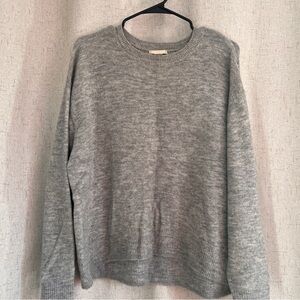 Cozy Gray H&M Oversized Crewneck Sweater Size S